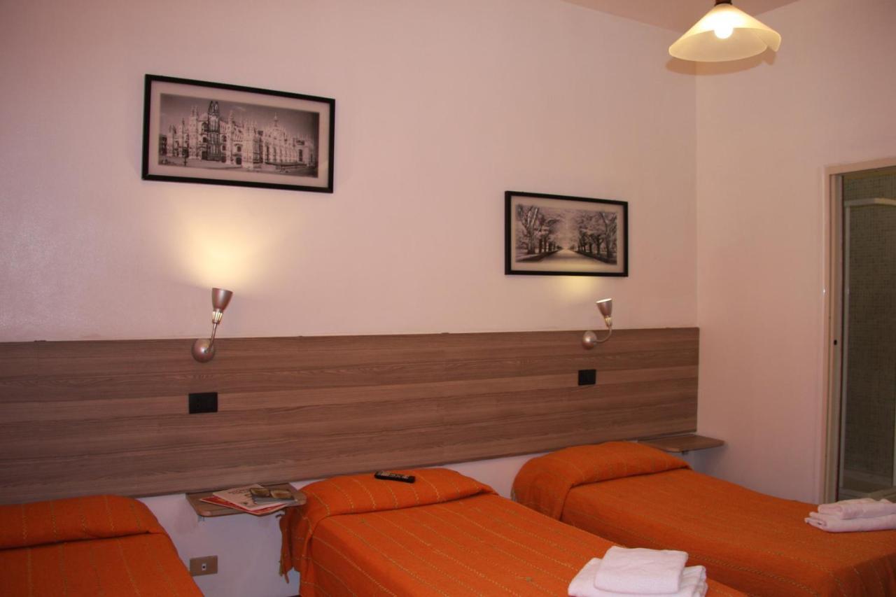 Hotel Adelchi Milano Exteriör bild